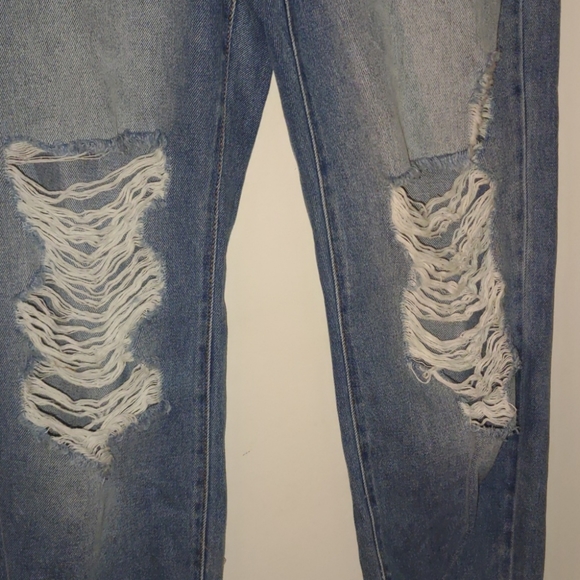 Super High Rise Dad Jeans - Picture 2 of 7